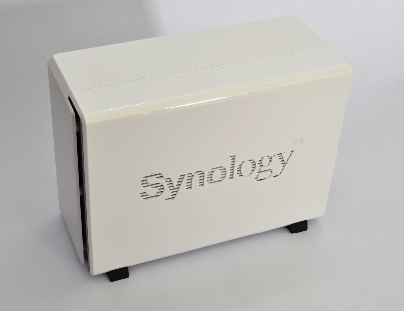 synology DS216j 3D1