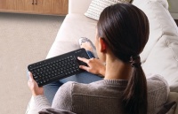Logitech K400 je špičková klávesnica do obývačky